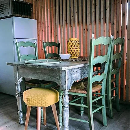 La Belle Landaise 1809 4 Couchages Bed & Breakfast Peyrehorade