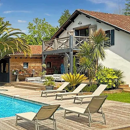 La Belle Landaise 1809 4 Couchages Bed & Breakfast