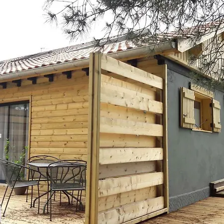 La Belle Landaise 1809 4 Couchages Bed & Breakfast Peyrehorade